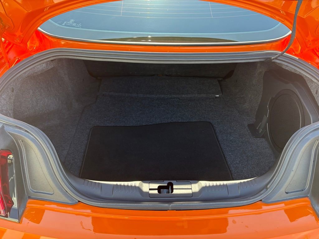 Used 2020 Ford Mustang Shelby GT500 w/ Carbon Fiber Track Pack image 14