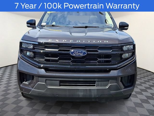 Certified 2025 Ford Expedition Active AWD/4WD image 2