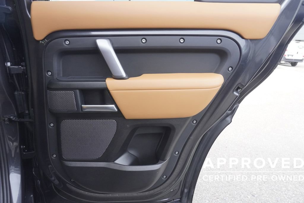 Used 2023 Land Rover Defender 110 Carpathian Edition image 25