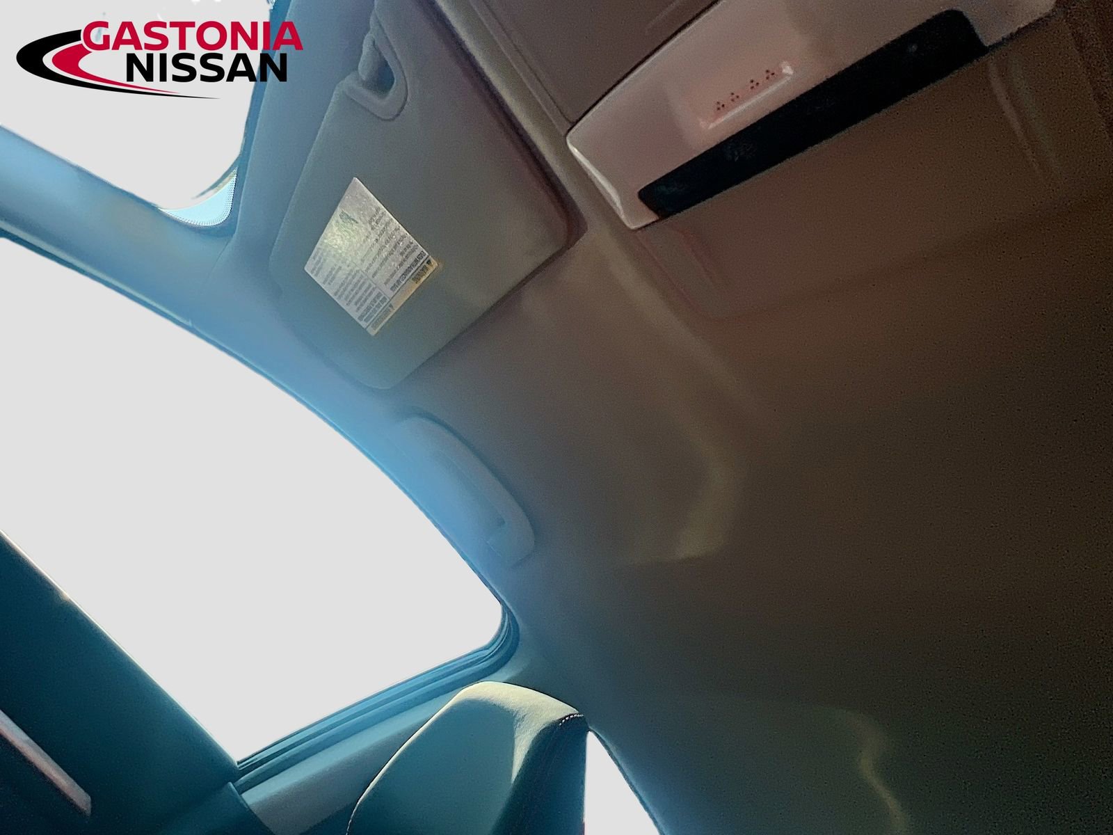 Used 2025 Nissan Altima 2.5 SR FWD image 27