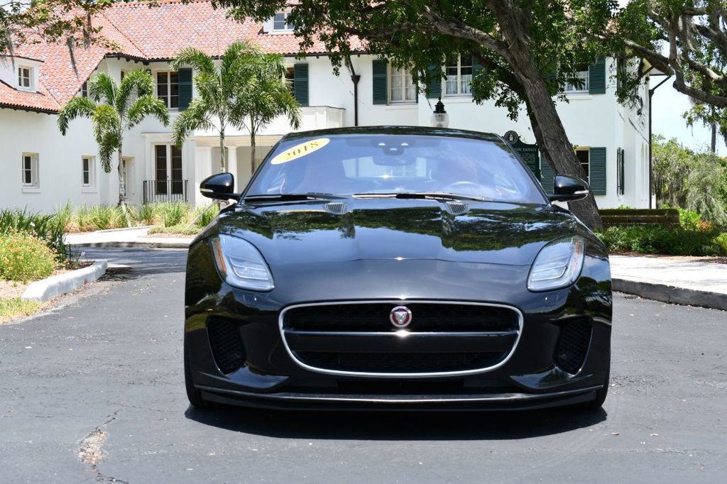 Used 2018 Jaguar F-TYPE Coupe RWD image 9