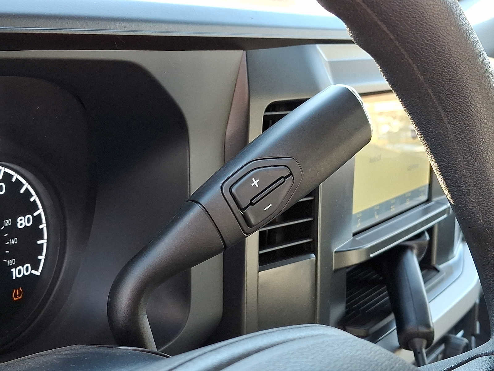 New 2026 Ford F550 4x4 Supercab Super Duty image 11