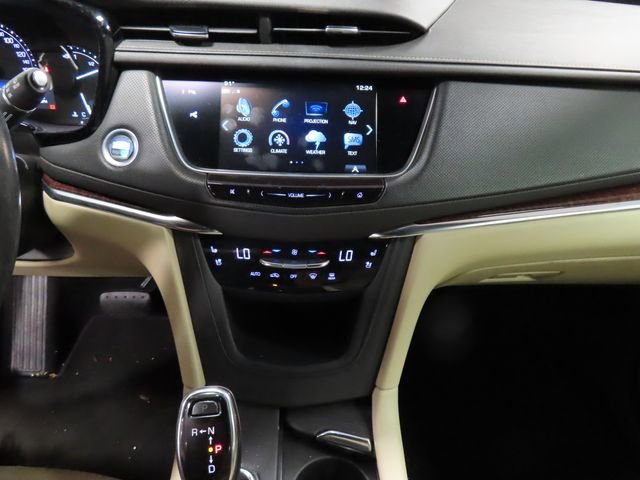 Used 2019 Cadillac XT5 Premium Luxury w/ Driver Assist Package FWD image 22