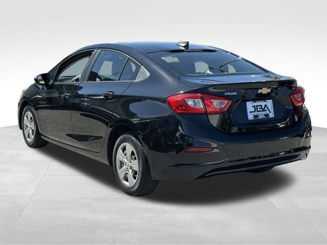 Used 2018 Chevrolet Cruze LS image 25