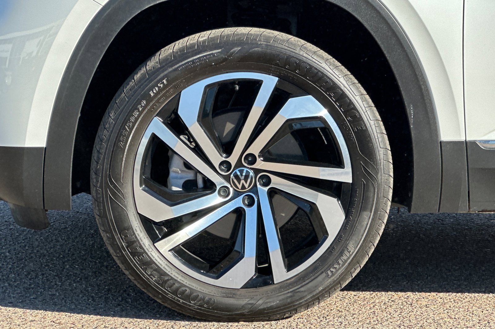 Used 2023 Volkswagen Atlas SEL image 27