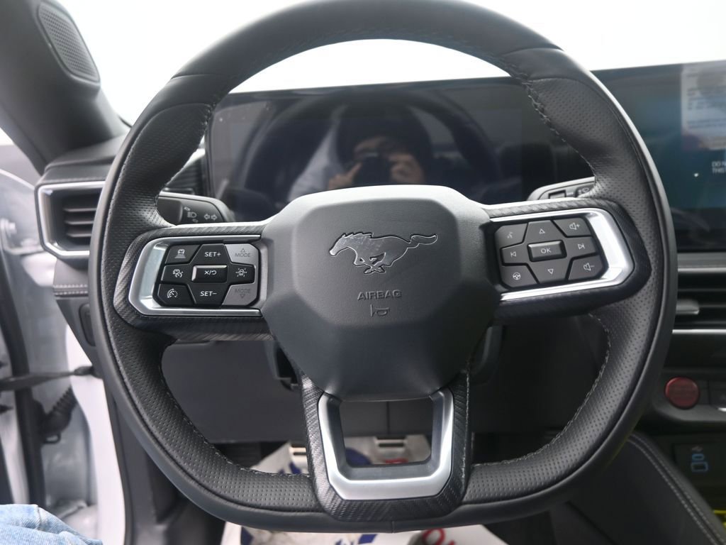 New 2025 Ford Mustang GT Premium w/ GT Performance Package image 17