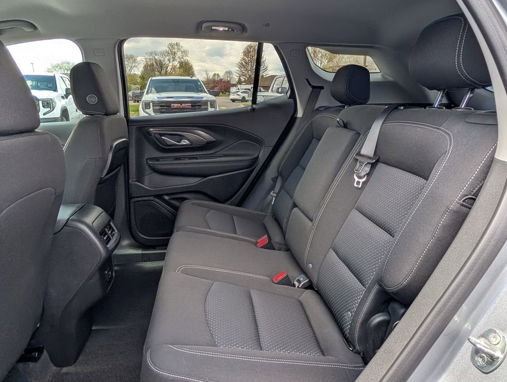 Used 2023 GMC Terrain SLE w/ Driver Convenience Package AWD/4WD image 27