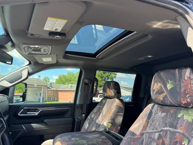 Used 2024 Chevrolet Silverado 2500 LTZ w/ LTZ Plus Package AWD/4WD image 13