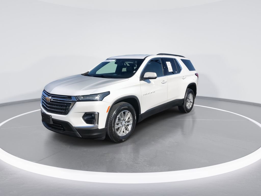 Used 2023 Chevrolet Traverse LT image 4