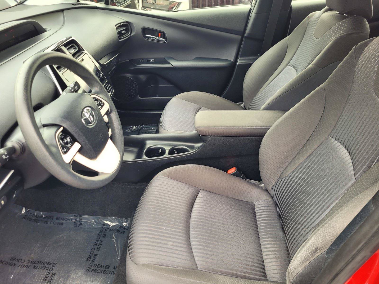 Used 2017 Toyota Prius Two w/ Prius Two Safety Plus Package FWD image 19