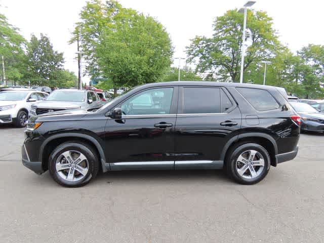 Used 2023 Honda Pilot EX-L image 3