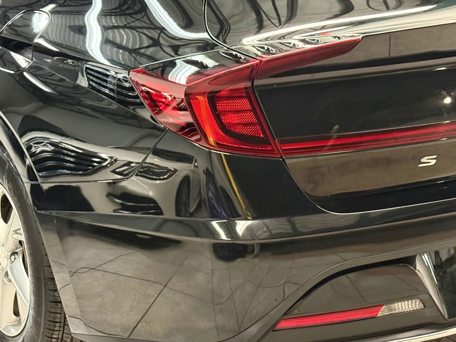 Used 2022 Hyundai Sonata SE w/ Cargo Package image 12