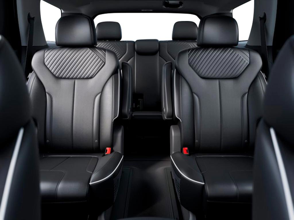 Used 2025 Hyundai Palisade SEL image 13