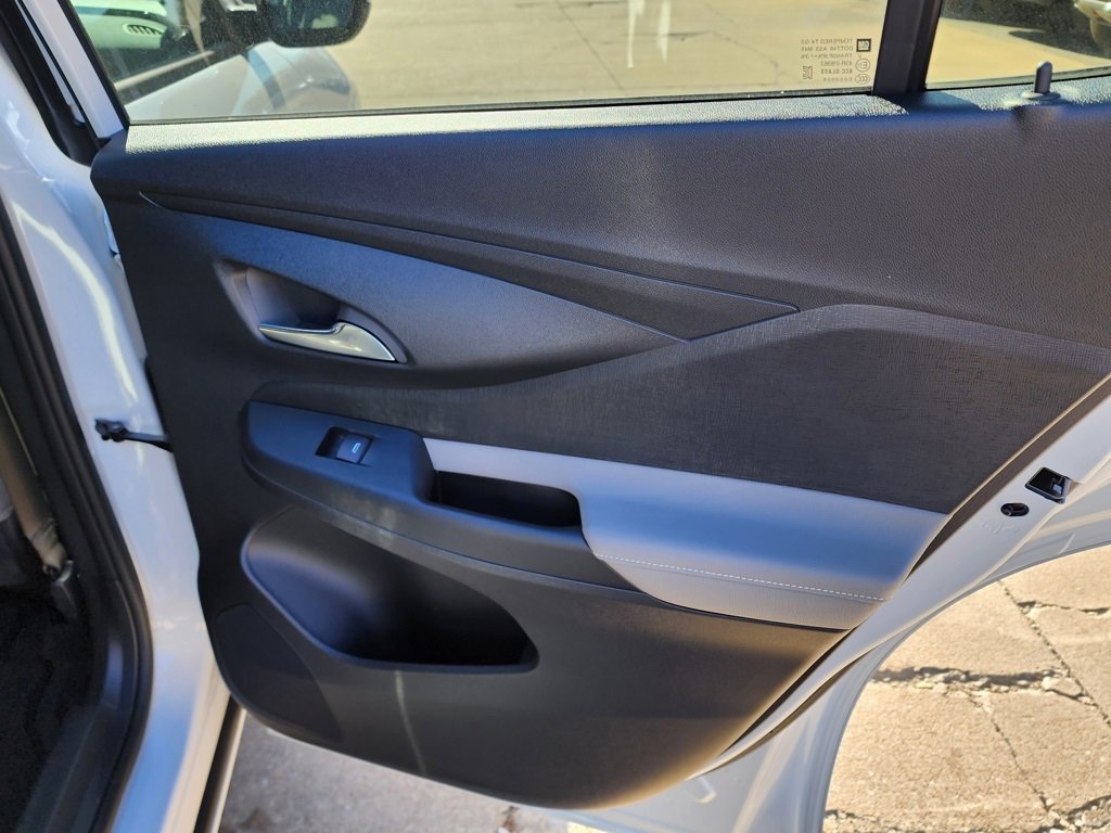 New 2026 Buick Envista Avenir image 38