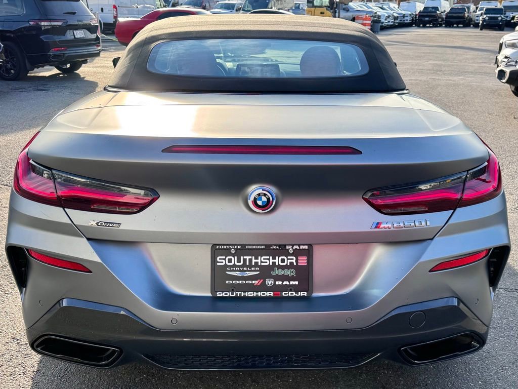 Used 2023 BMW M850i xDrive Convertible image 10