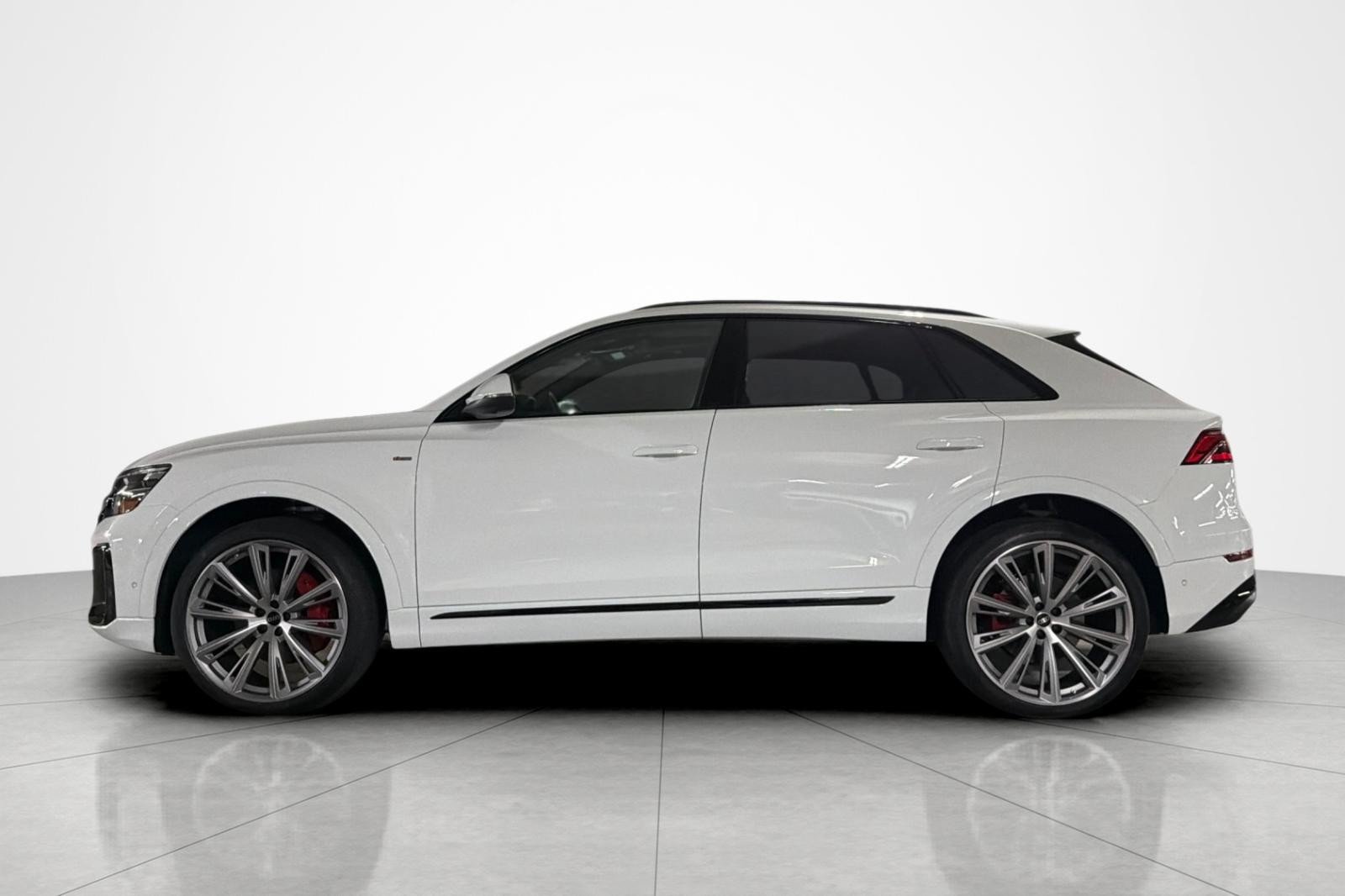 New 2026 Audi Q8 Prestige AWD/4WD image 3