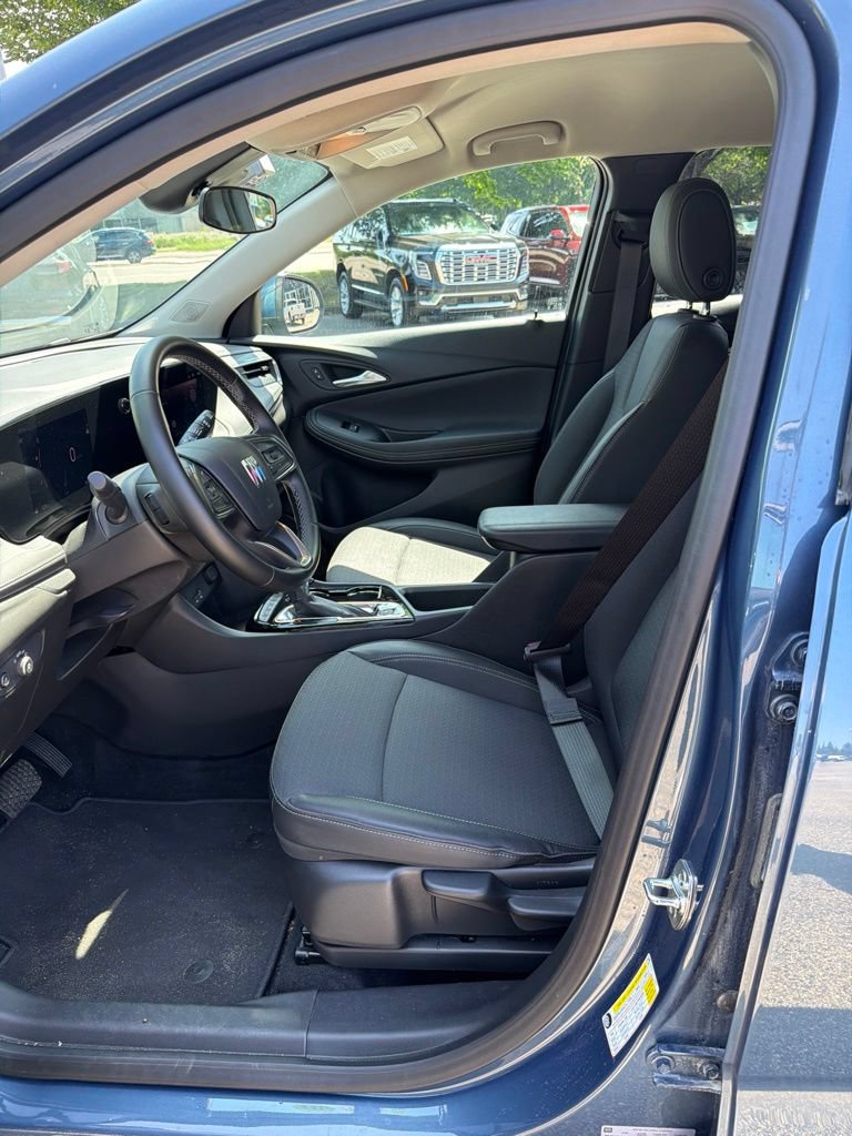 Used 2026 Buick Encore GX Preferred AWD/4WD image 19