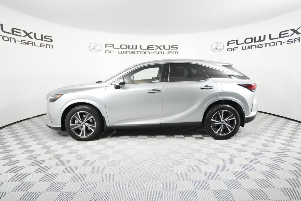 Certified 2024 Lexus RX 350 Premium w/ Convenience Package AWD/4WD image 4