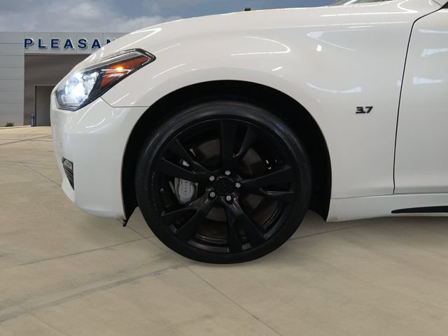 Used 2019 INFINITI Q70 L 3.7 w/ Sensory Package RWD image 14