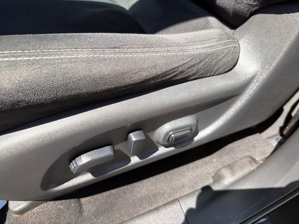 Used 2021 Nissan Murano SV AWD/4WD image 15