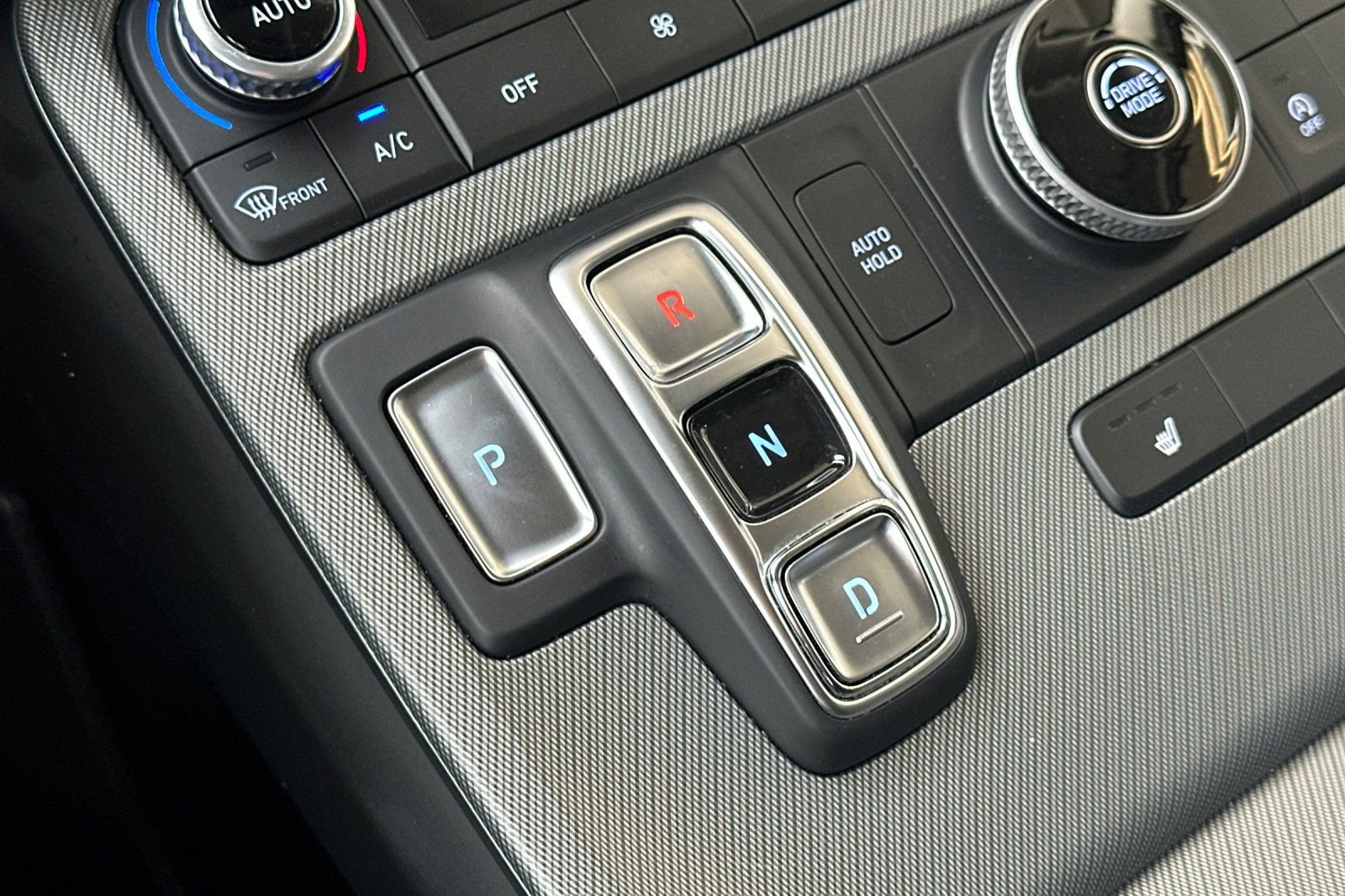 Used 2025 Hyundai Palisade SEL image 24