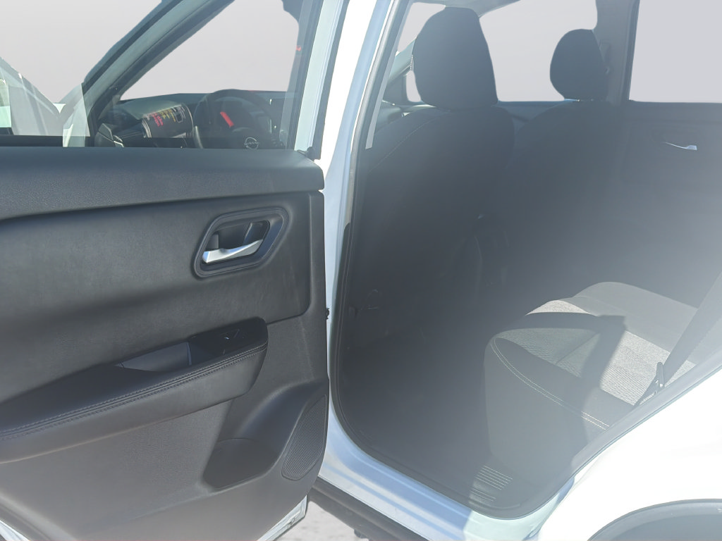 Certified 2024 Nissan Rogue SV AWD/4WD image 25