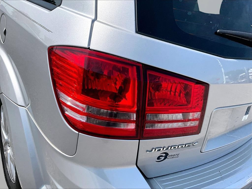 Used 2013 Dodge Journey American Value Package w/ Flexible Seating Group FWD image 32