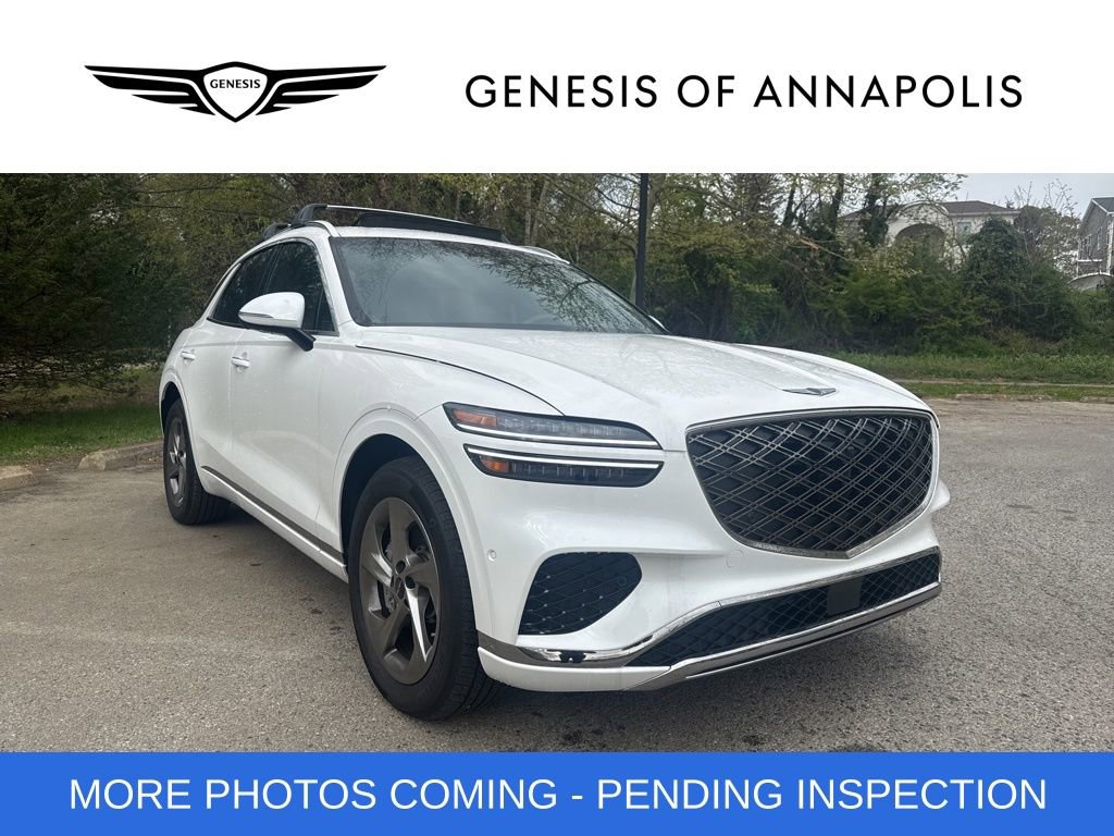 Used 2026 Genesis GV70 2.5T Advanced image 1