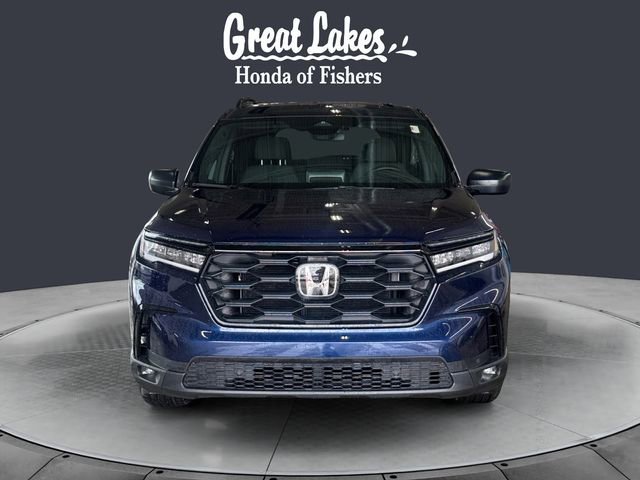 Used 2025 Honda Pilot Sport image 8