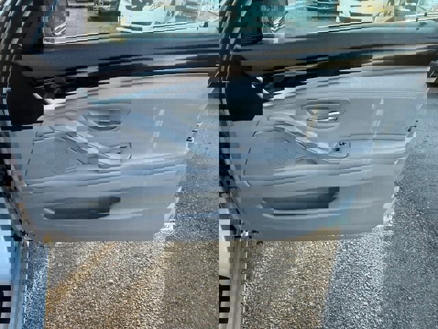 Used 2011 BMW 535i Sedan image 11