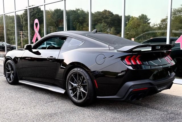 Used 2025 Ford Mustang Dark Horse RWD image 4