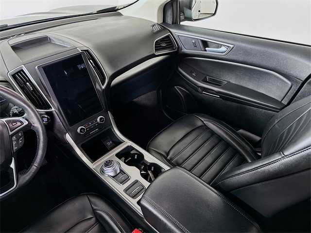 Used 2024 Ford Edge SEL image 26