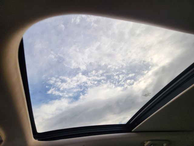 Used 2023 Lincoln Nautilus Reserve image 26