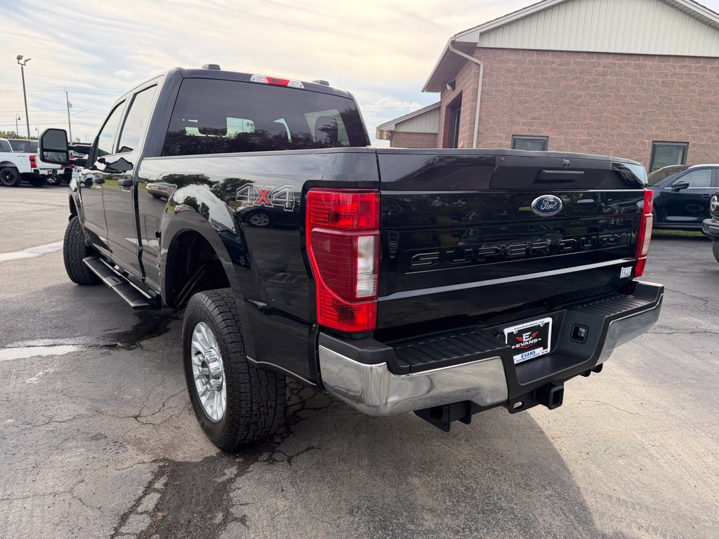 Used 2022 Ford F250 XLT w/ Snow Plow Prep Package AWD/4WD image 5
