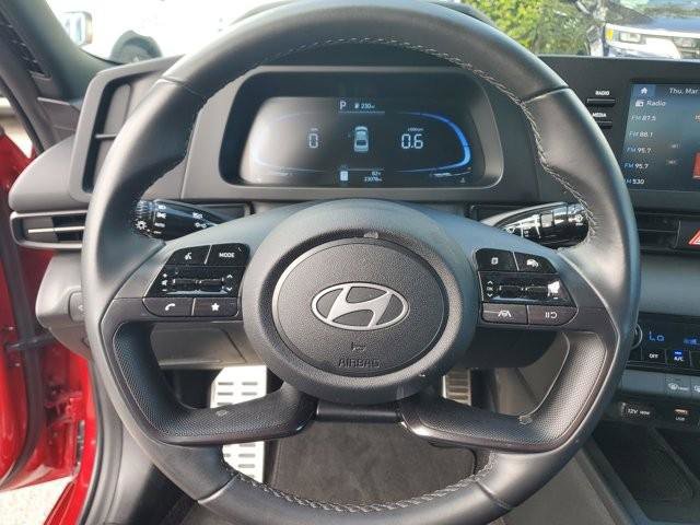 Certified 2025 Hyundai Elantra Sport image 24
