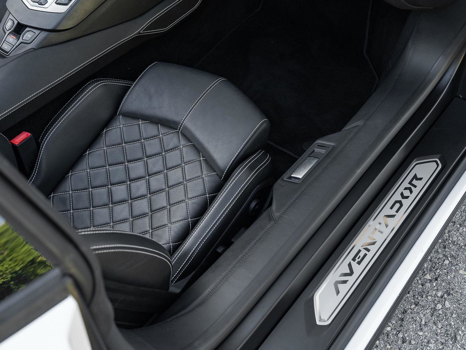 Used 2016 Lamborghini Aventador LP 700-4 AWD/4WD image 41