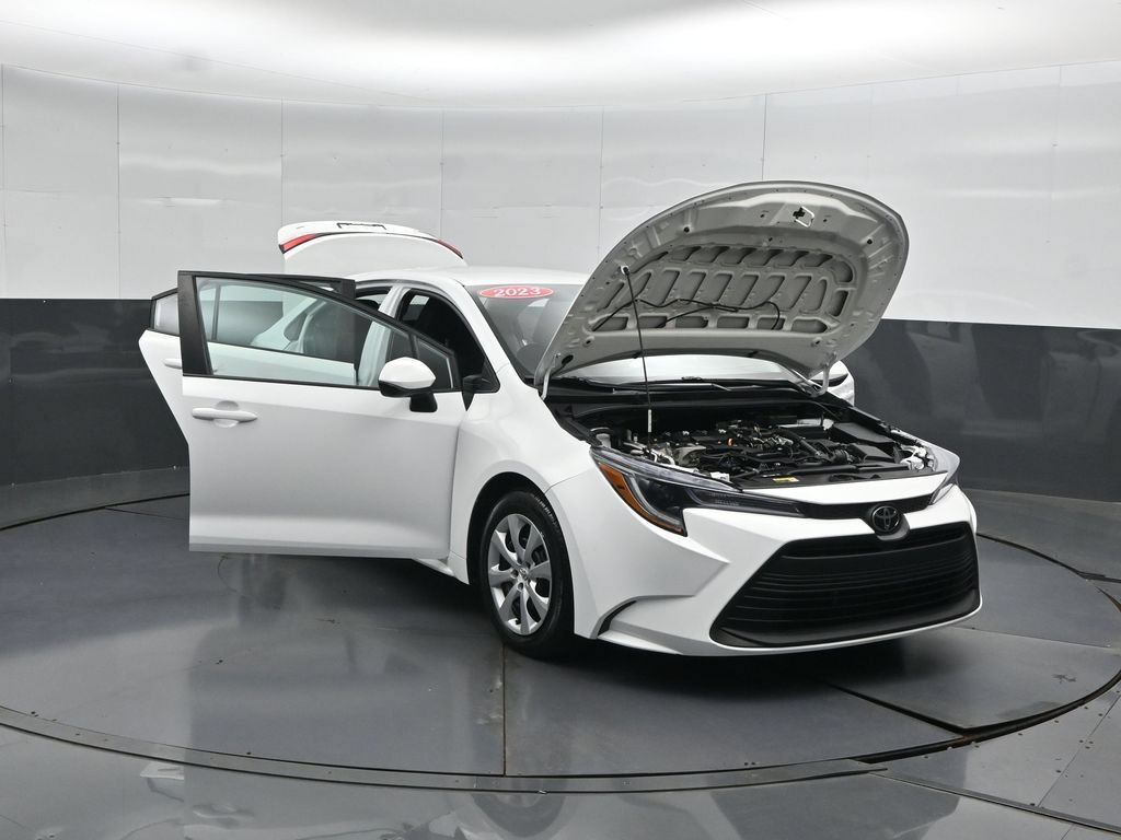 Used 2023 Toyota Corolla LE FWD image 53