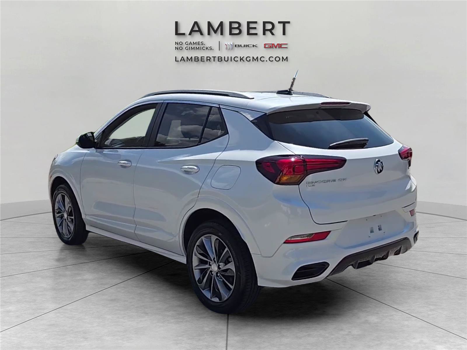 Used 2023 Buick Encore GX Select w/ Sport Touring Package AWD/4WD image 3