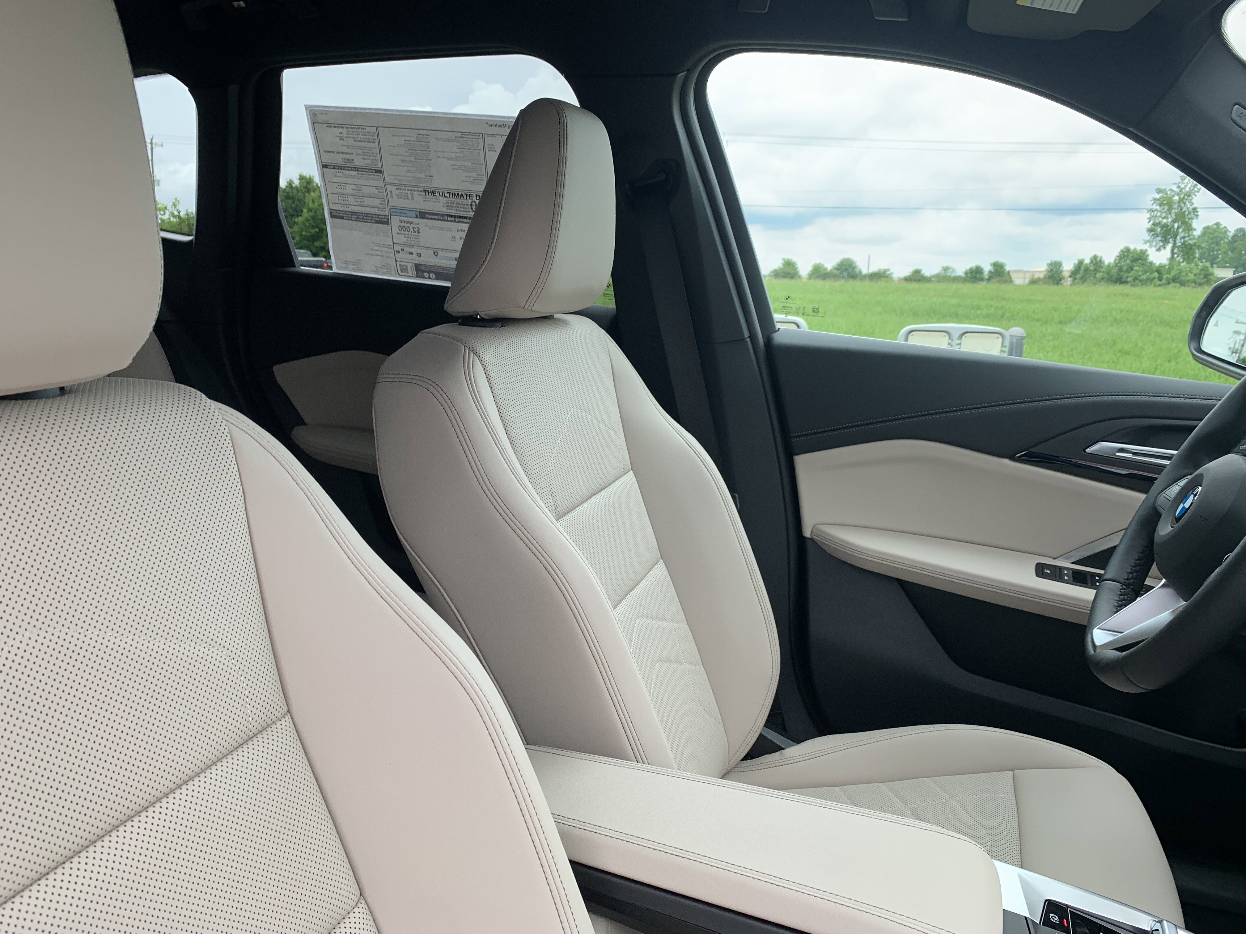 Certified 2025 BMW X1 xDrive28i w/ Premium Package image 21