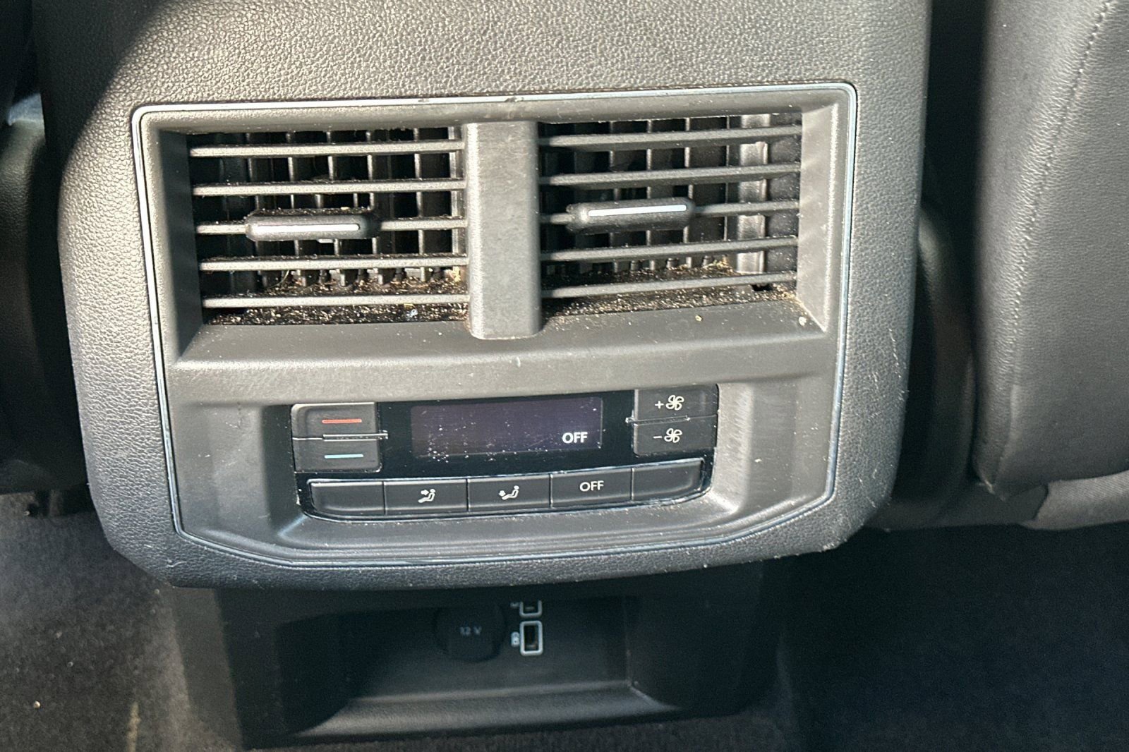 Used 2018 Volkswagen Atlas SE image 14