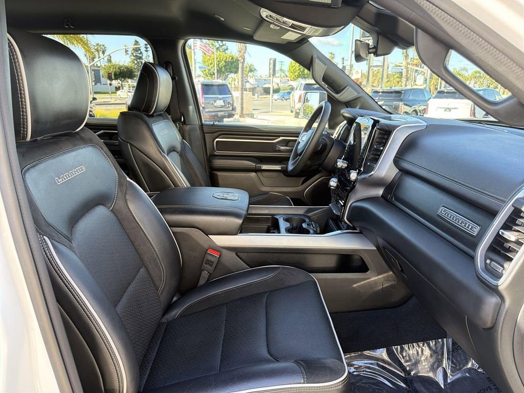 Used 2025 RAM 1500 Laramie image 31