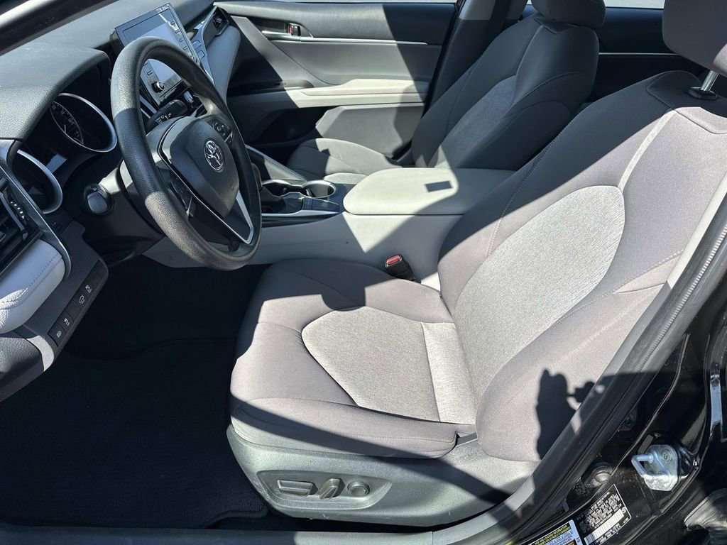 Used 2023 Toyota Camry LE FWD image 19