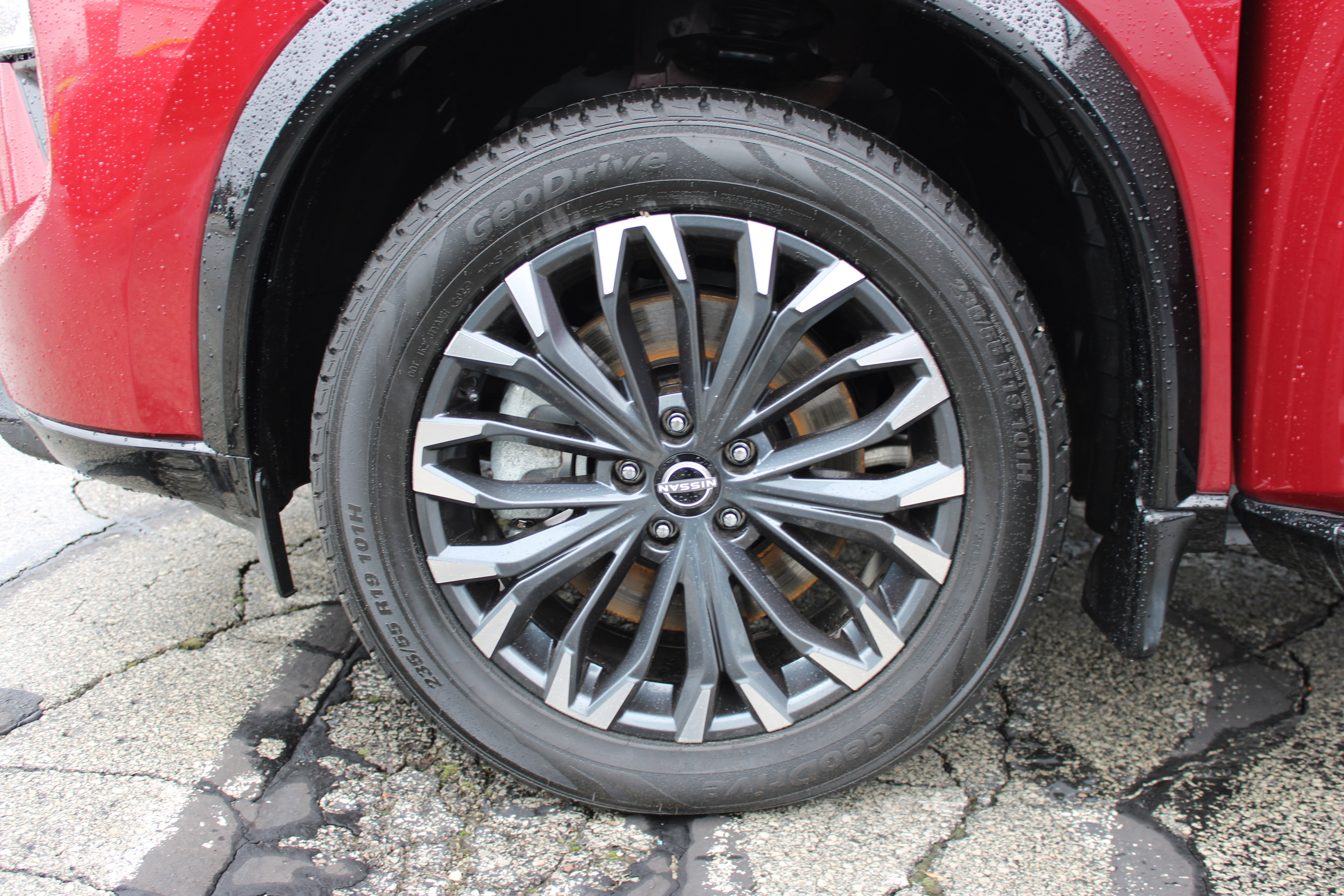 Certified 2025 Nissan Rogue Platinum w/ Tech Package image 35