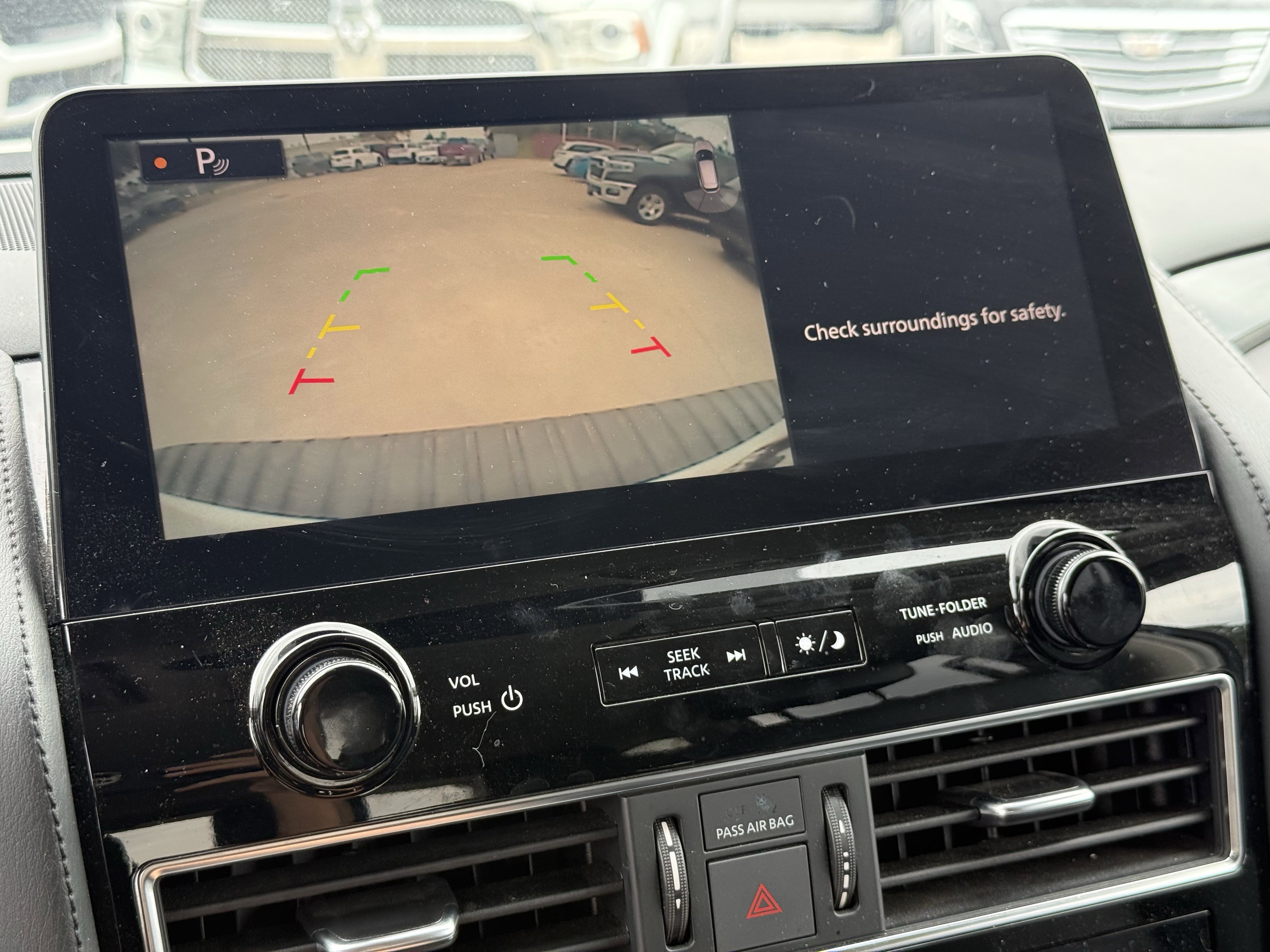 Used 2024 Nissan Armada SV RWD image 21