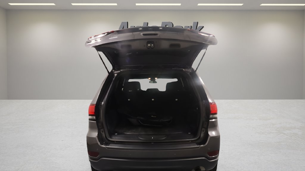 Certified 2021 Jeep Grand Cherokee Laredo AWD/4WD image 17
