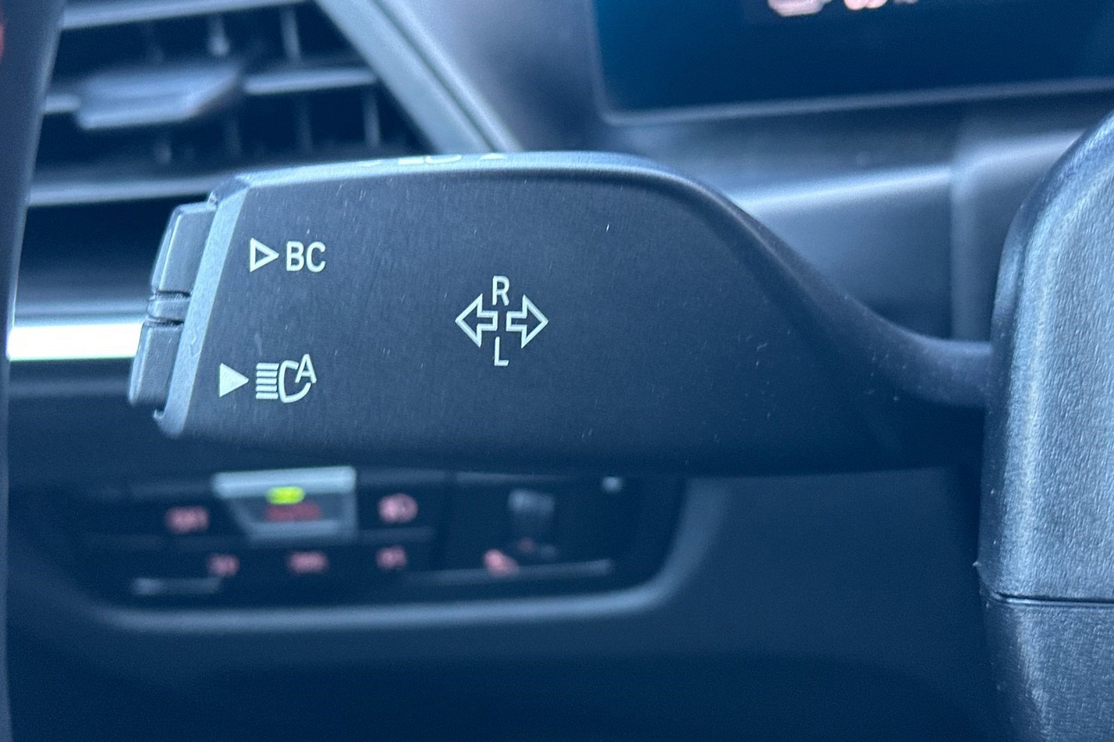 Used 2023 BMW i4 M50 image 32