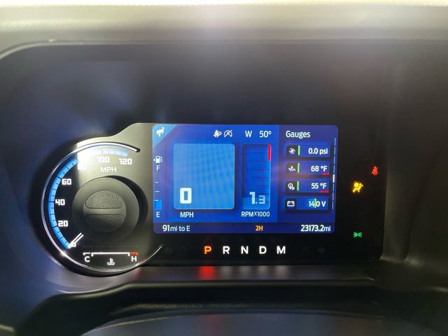 Used 2023 Ford Bronco Badlands image 15