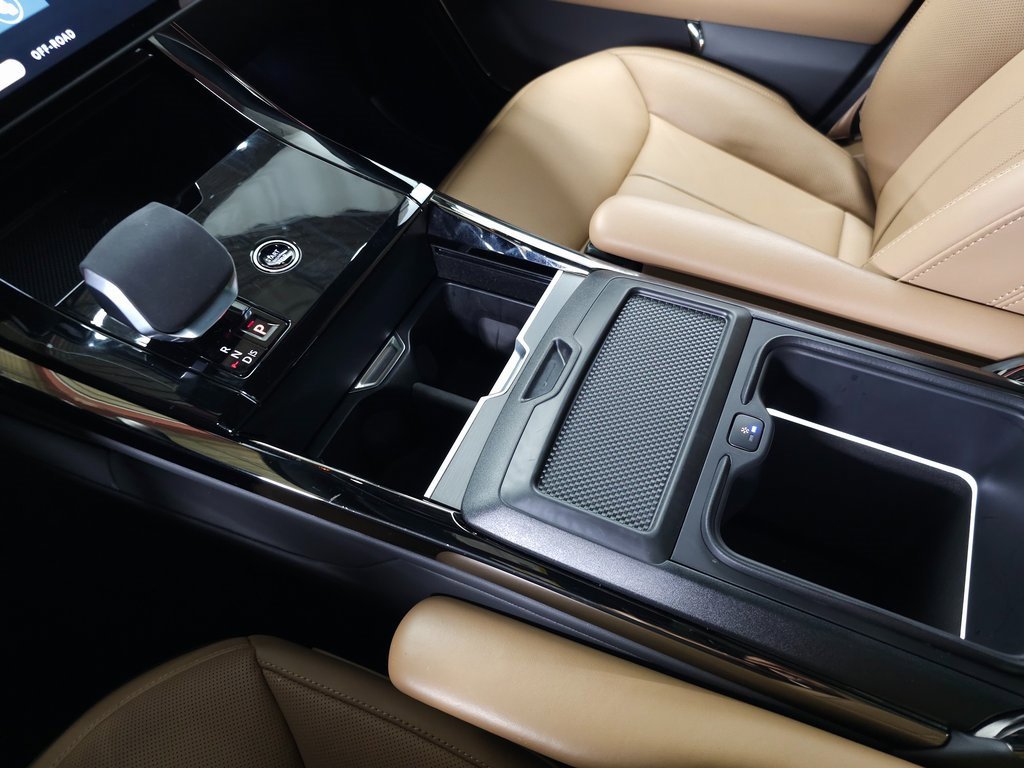 Certified 2024 Land Rover Range Rover Sport SE image 41