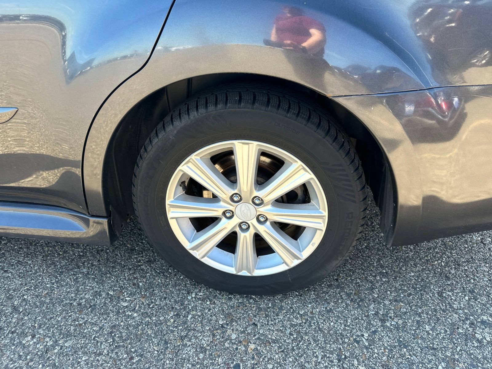 Used 2012 Subaru Legacy 2.5i Premium w/ All-Weather Pkg + Moonroof AWD/4WD image 8