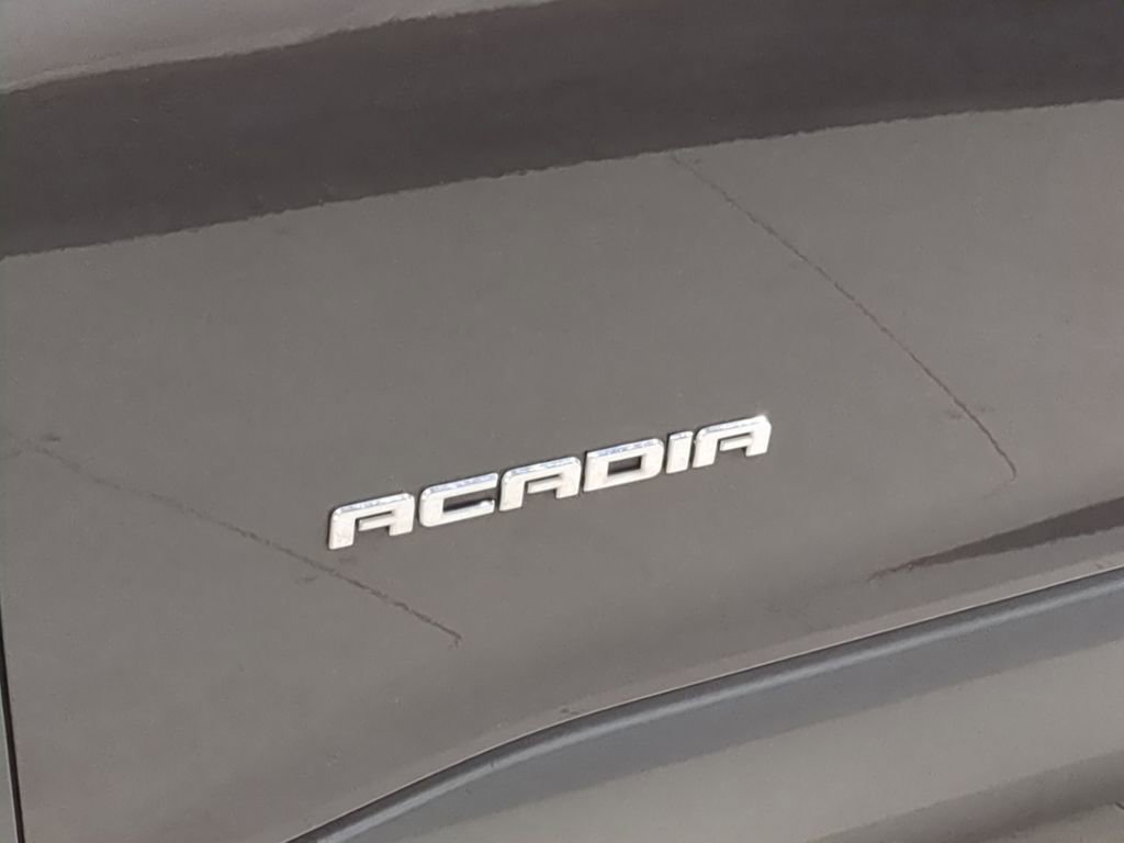 Used 2019 GMC Acadia SLT w/ LPO, Cargo Package AWD/4WD image 16